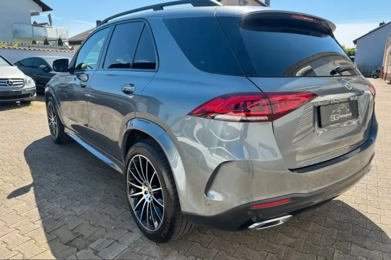 Mercedes-Benz GLE 400 (Clasa GLE) din 2023 cu 64.850 km - oferta MER260956 - foto 4