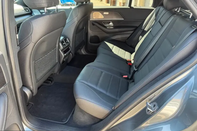 Mercedes-Benz GLE 400 (Clasa GLE) din 2023 cu 64.850 km - oferta MER260956 - foto 14