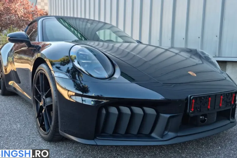 Porsche 992 din 2026 cu 1.813 km - oferta POR260978 - foto 1