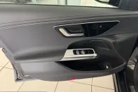 Mercedes-Benz E 200 (Clasa E) din 2025 cu 25.678 km - oferta MER260984 - foto 10