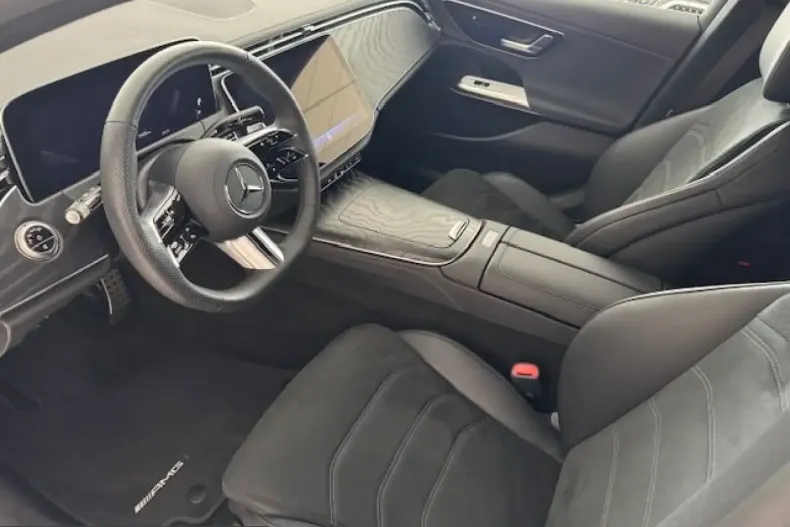 Mercedes-Benz E 200 (Clasa E) din 2025 cu 25.678 km - oferta MER260984 - foto 11