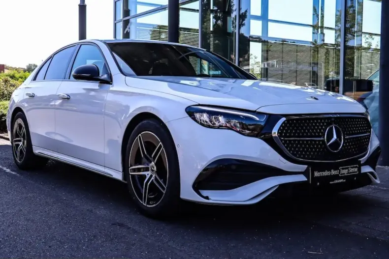Mercedes-Benz E 200 (Clasa E) din 2025 cu 27.400 km - oferta MER260988 - foto 1