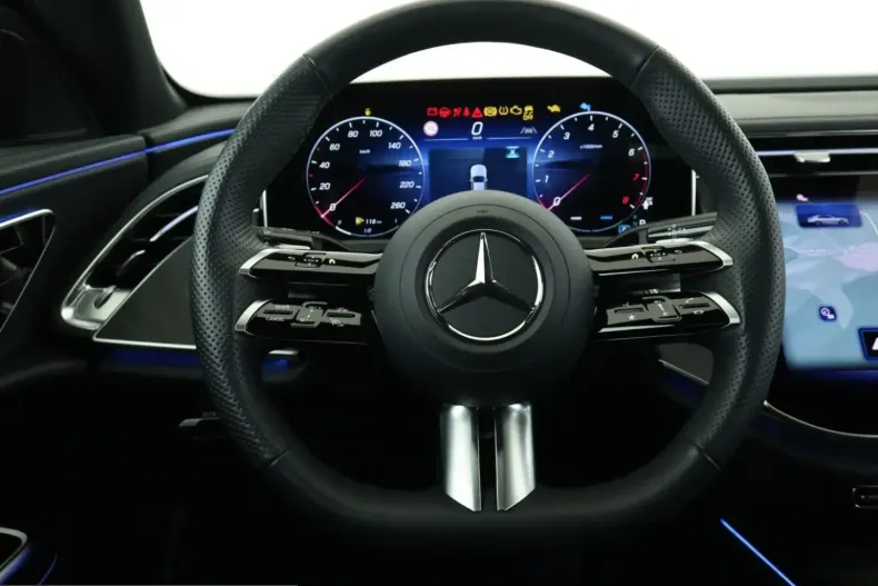 Mercedes-Benz E 200 (Clasa E) din 2025 cu 27.985 km - oferta MER260990 - foto 11