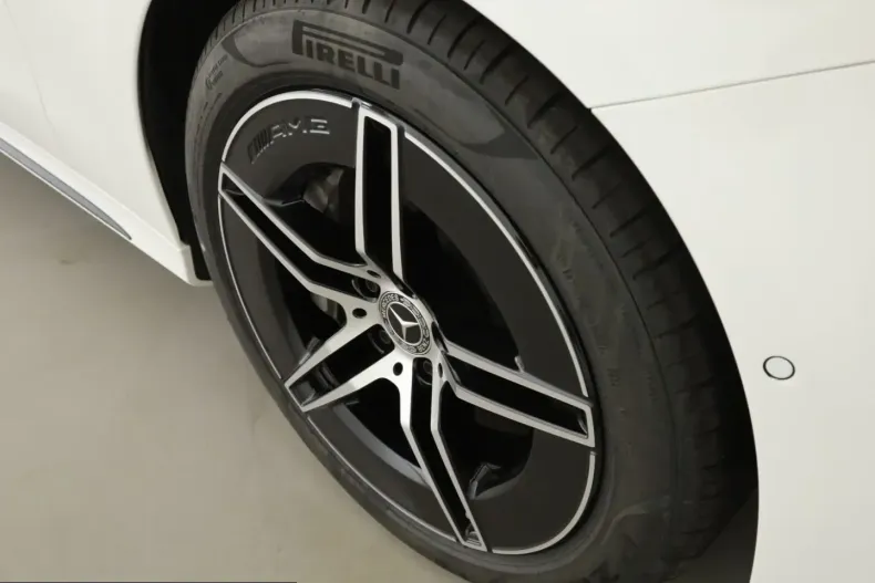 Mercedes-Benz E 200 (Clasa E) din 2025 cu 27.985 km - oferta MER260990 - foto 21
