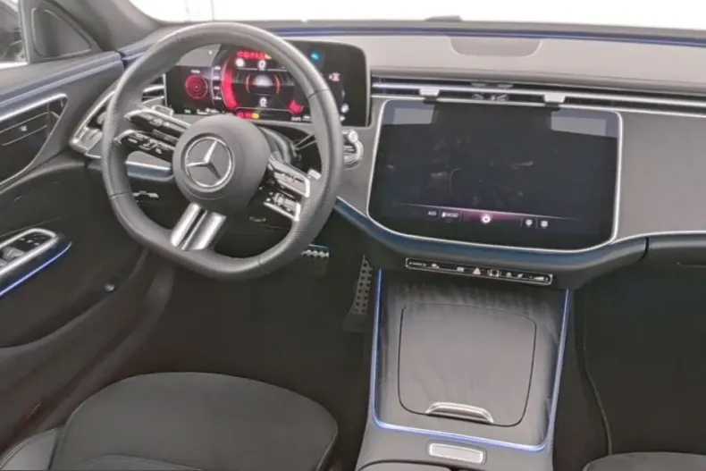 Mercedes-Benz E 200 (Clasa E) din 2025 cu 22.598 km - oferta MER260992 - foto 5