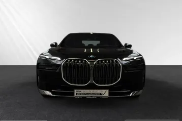 BMW 740 din 2024 - oferta BMW261000