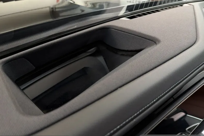 BMW 740 (Seria 7) din 2024 cu 39.998 km - oferta BMW261000 - foto 13