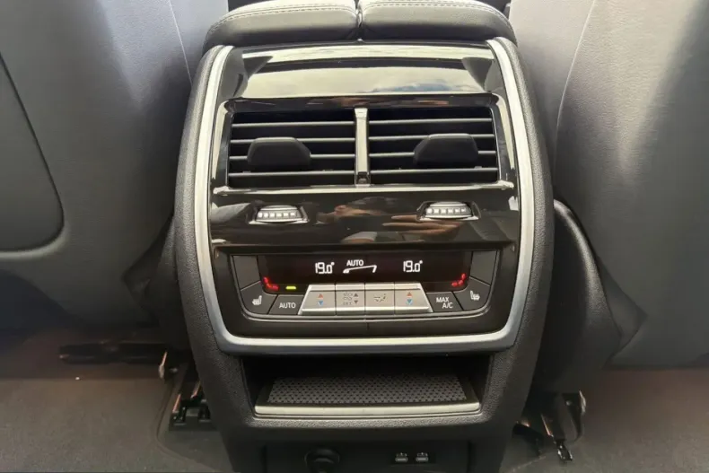 BMW X5 (Seria X) din 2024 cu 6.627 km - oferta BMW261003 - foto 13