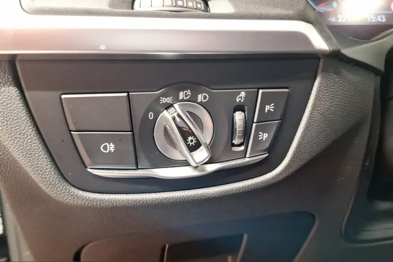 BMW X4 (Seria X) din 2024 cu 13.184 km - oferta BMW261005 - foto 21
