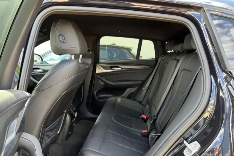 BMW X4 (Seria X) din 2025 cu 20.748 km - oferta BMW261008 - foto 17