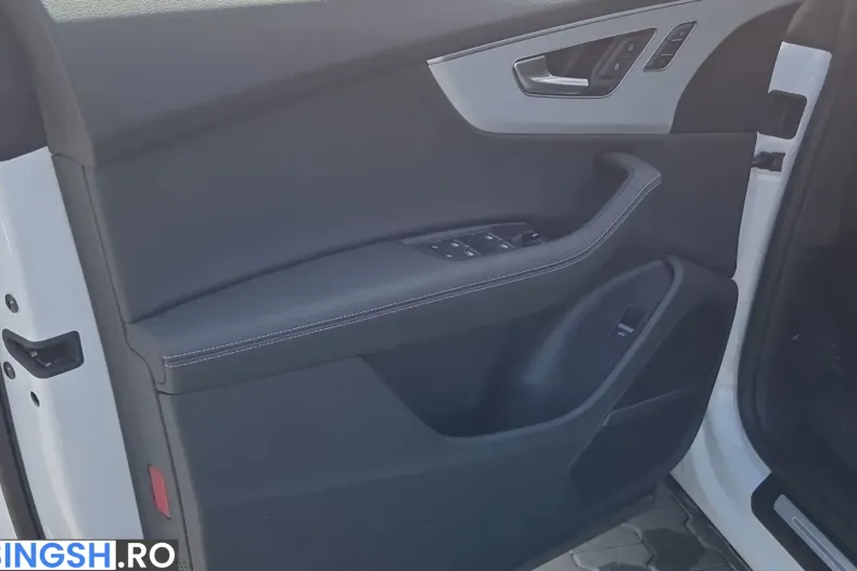 Audi Q8 din 2025 cu 20.622 km - oferta AUD261019 - foto 13
