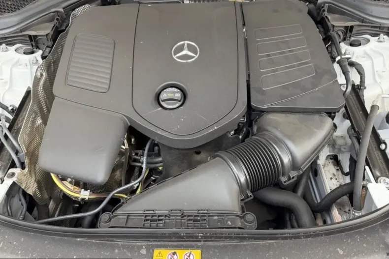 Mercedes-Benz E 200 (Clasa E) din 2025 cu 26.628 km - oferta MER261034 - foto 5