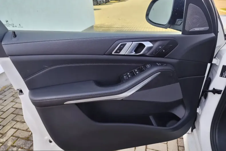 BMW X5 (Seria X) din 2023 cu 61.266 km - oferta BMW261040 - foto 13
