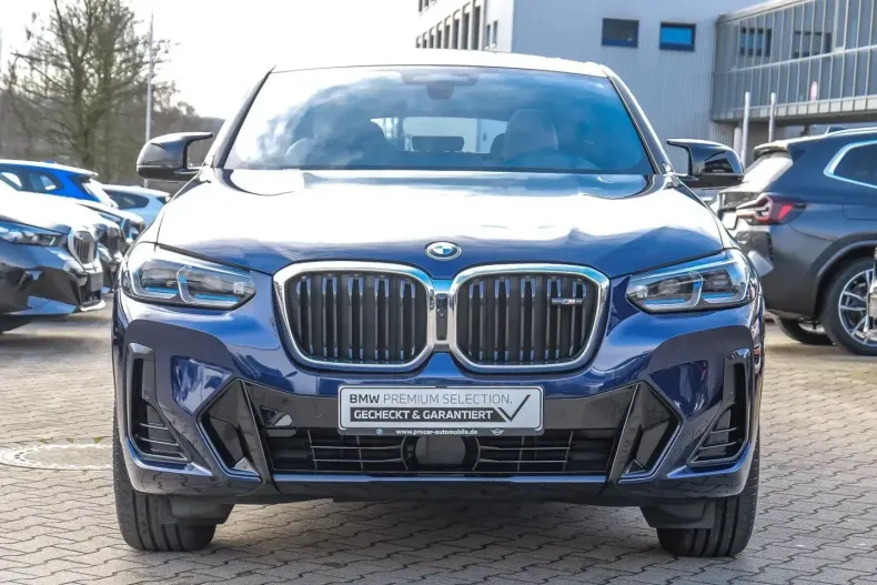 BMW X4 (Seria X) din 2023 cu 71.470 km - oferta BMW261044 - foto 3