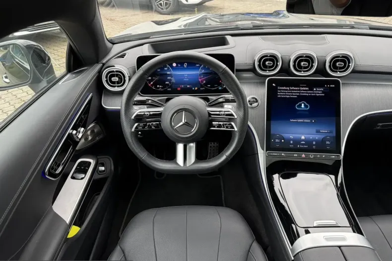 Mercedes-Benz CLE 300 (Clasa CLE) din 2025 cu 19.748 km - oferta MER261045 - foto 10