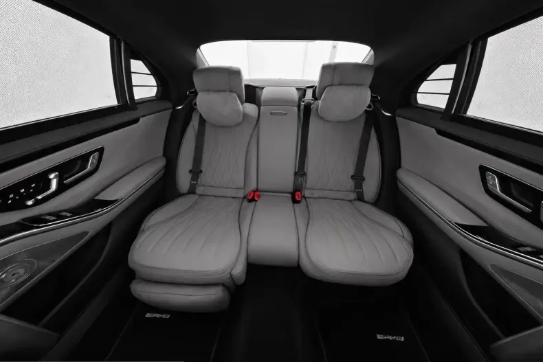 Mercedes-Benz S 63 AMG (Clasa S) din 2025 cu 41.490 km - oferta MER261053 - foto 8