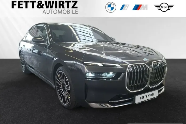 BMW 740 (Seria 7) din 2025 cu 34.750 km - oferta BMW261063 - foto 1