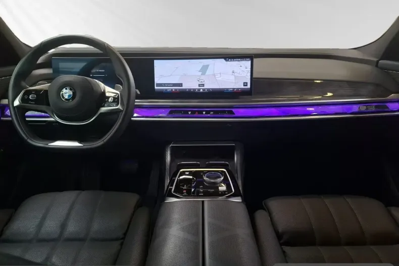 BMW 740 (Seria 7) din 2025 cu 34.750 km - oferta BMW261063 - foto 9
