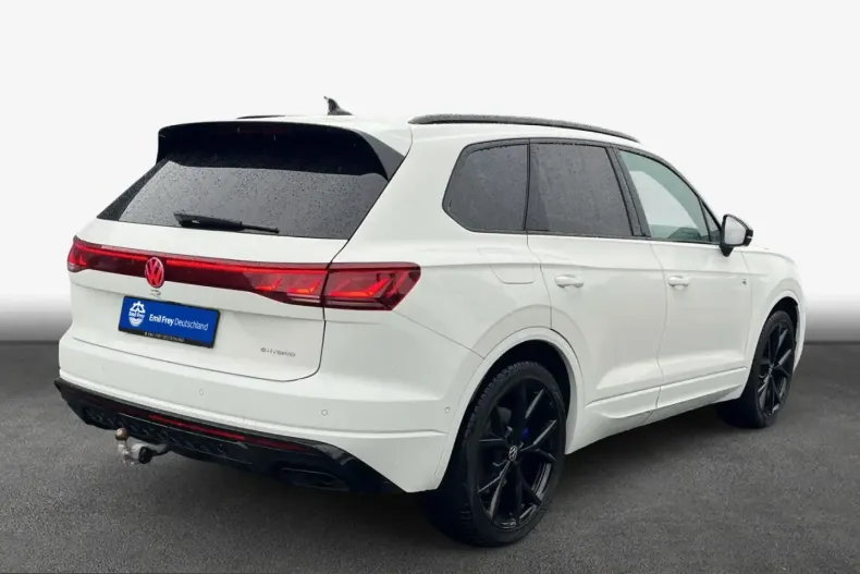 Volkswagen Touareg din 2024 cu 14.484 km - oferta VOL261076 - foto 2