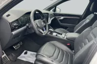 Volkswagen Touareg din 2024 cu 14.484 km - oferta VOL261076 - foto 9