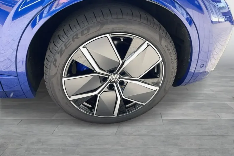 Volkswagen Touareg din 2024 cu 29.950 km - oferta VOL261078 - foto 6