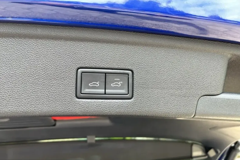 Volkswagen Touareg din 2024 cu 29.950 km - oferta VOL261078 - foto 12
