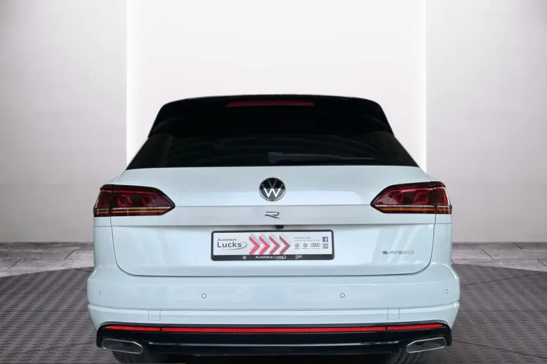 Volkswagen Touareg din 2022 cu 45.480 km - oferta VOL261080 - foto 6