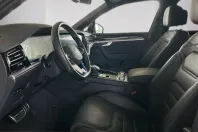 Volkswagen Touareg din 2022 cu 45.480 km - oferta VOL261080 - foto 10