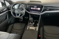 Volkswagen Touareg din 2022 cu 45.480 km - oferta VOL261080 - foto 12