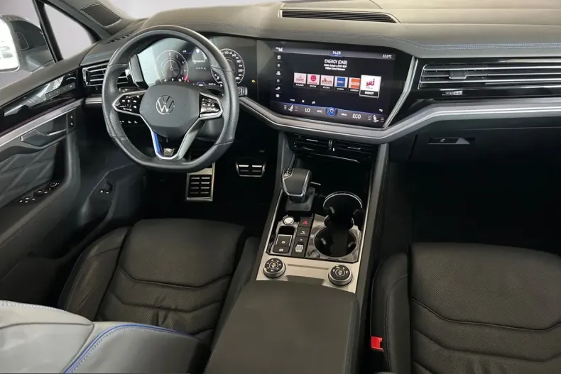 Volkswagen Touareg din 2022 cu 45.480 km - oferta VOL261080 - foto 12