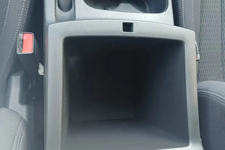 KGM Musso din 2025 cu 4.211 km - oferta KGM261119 - foto 18