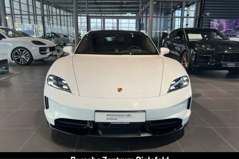 Porsche Taycan din 2025 cu 3.013 km - oferta POR261120 - foto 4