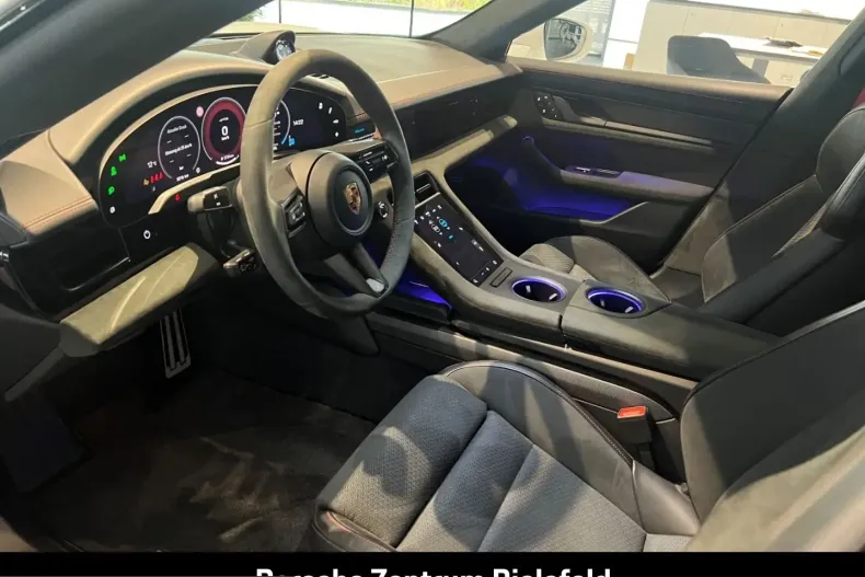 Porsche Taycan din 2025 cu 3.013 km - oferta POR261120 - foto 20