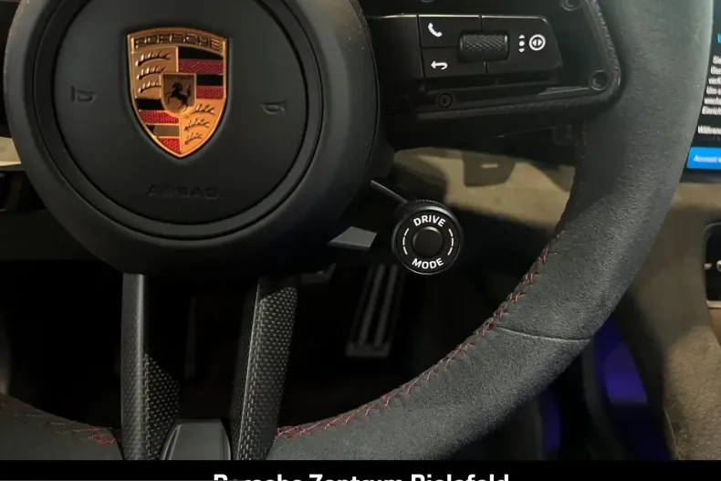 Porsche Taycan din 2025 cu 3.013 km - oferta POR261120 - foto 28