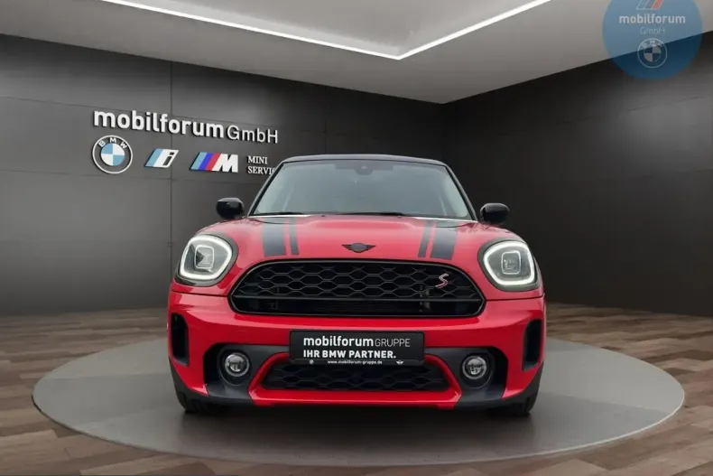 MINI Countryman din 2024 cu 8.497 km - oferta MIN261121 - foto 3