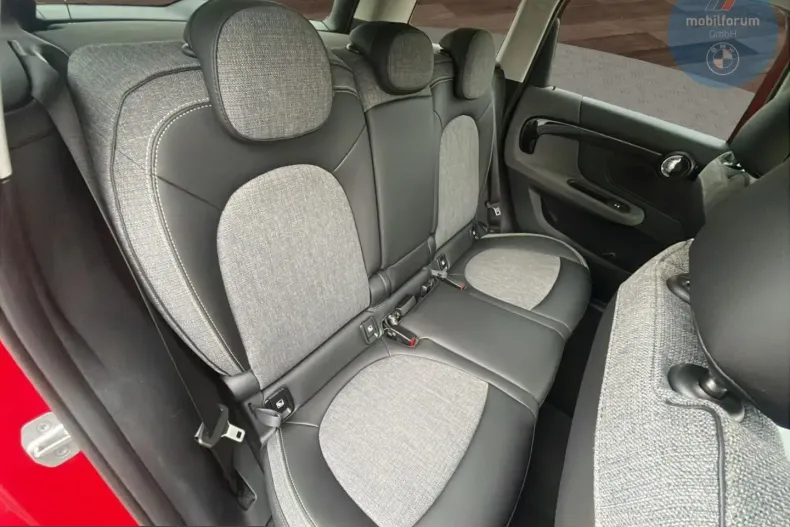 MINI Countryman din 2024 cu 8.497 km - oferta MIN261121 - foto 5