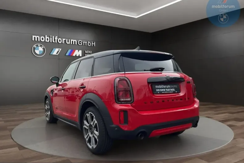 MINI Countryman din 2024 cu 8.497 km - oferta MIN261121 - foto 12