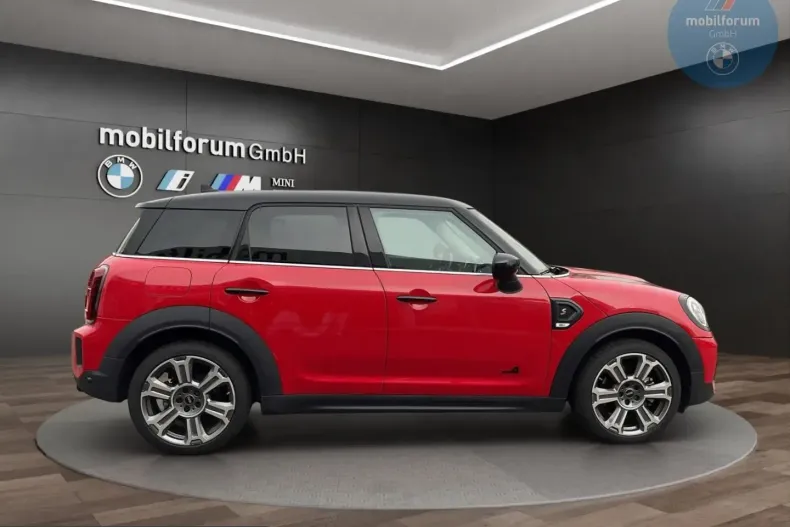 MINI Countryman din 2024 cu 8.497 km - oferta MIN261121 - foto 14