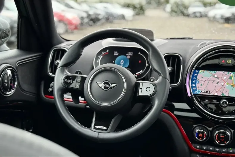 MINI Cooper SD Countryman din 2023 cu 43.990 km - oferta MIN261124 - foto 19