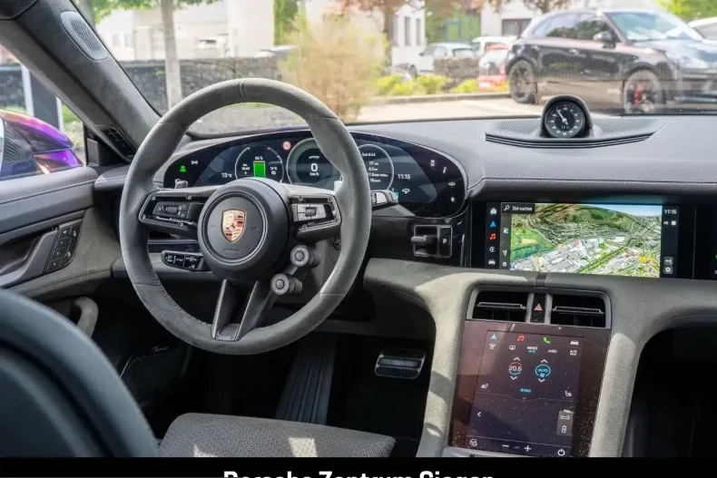 Porsche Taycan din 2025 cu 24.196 km - oferta POR261140 - foto 22