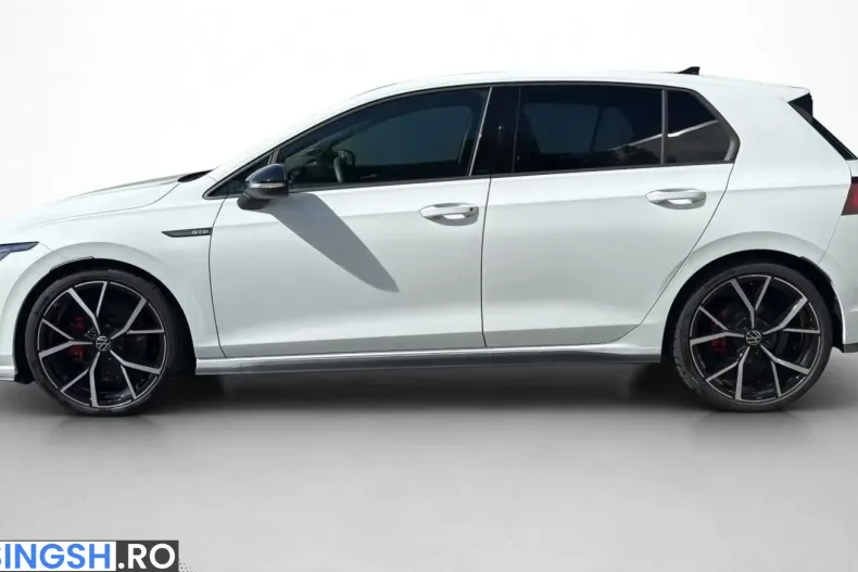 Volkswagen Golf din 2024 cu 22.200 km - oferta VOL261141 - foto 3