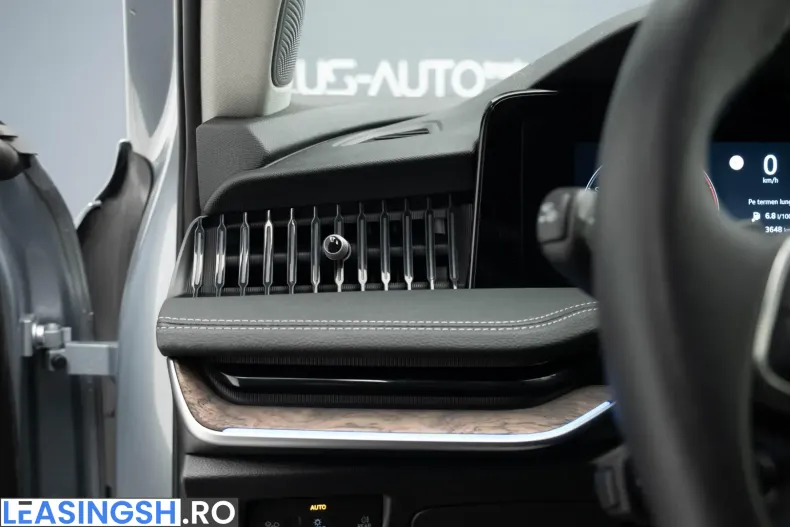 Skoda Superb din 2024 cu 52.000 km - oferta SKO261142 - foto 39