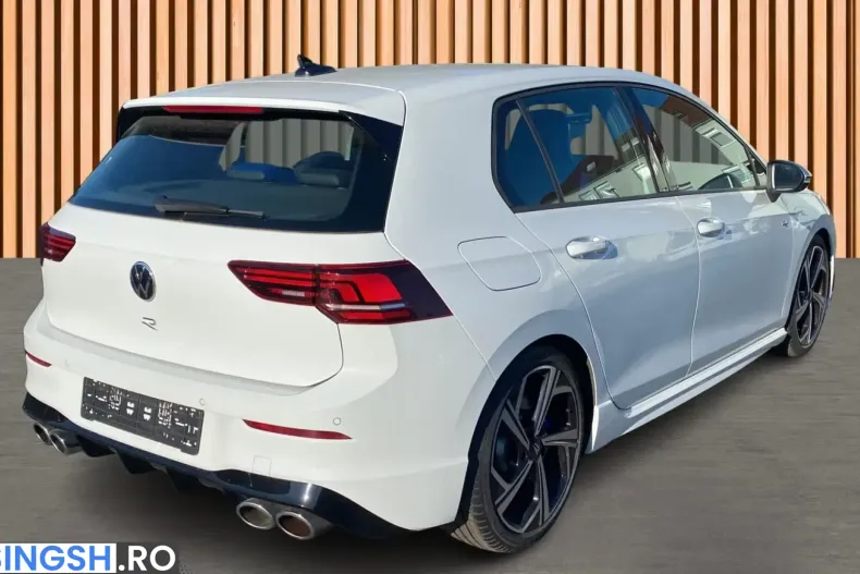 Volkswagen Golf din 2025 cu 19.805 km - oferta VOL261169 - foto 4