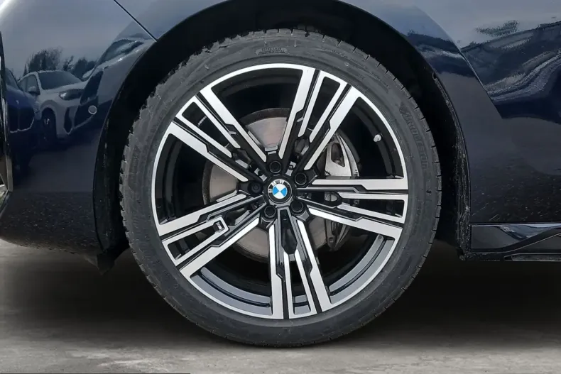 BMW 740 (Seria 7) din 2025 cu 20.919 km - oferta BMW261179 - foto 17