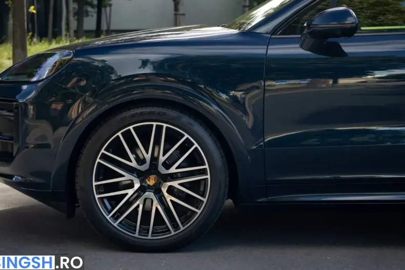 Porsche Cayenne din 2025 cu 20.749 km - oferta POR261190 - foto 6