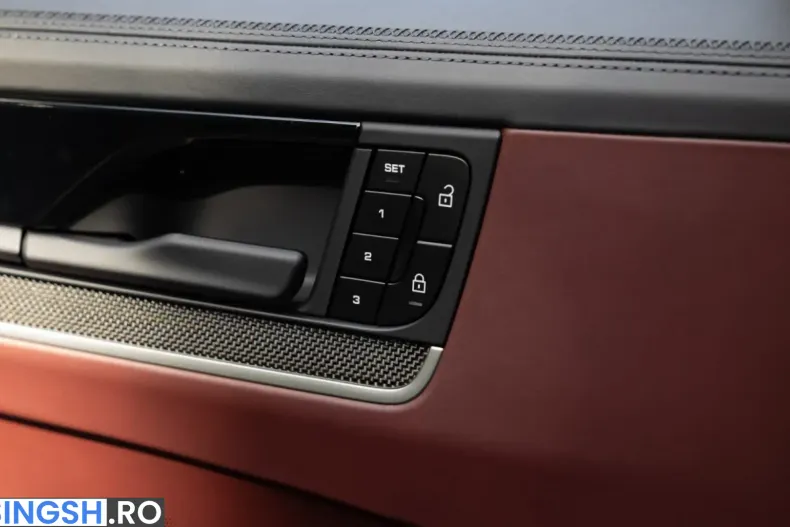Porsche Cayenne din 2025 cu 20.749 km - oferta POR261190 - foto 12