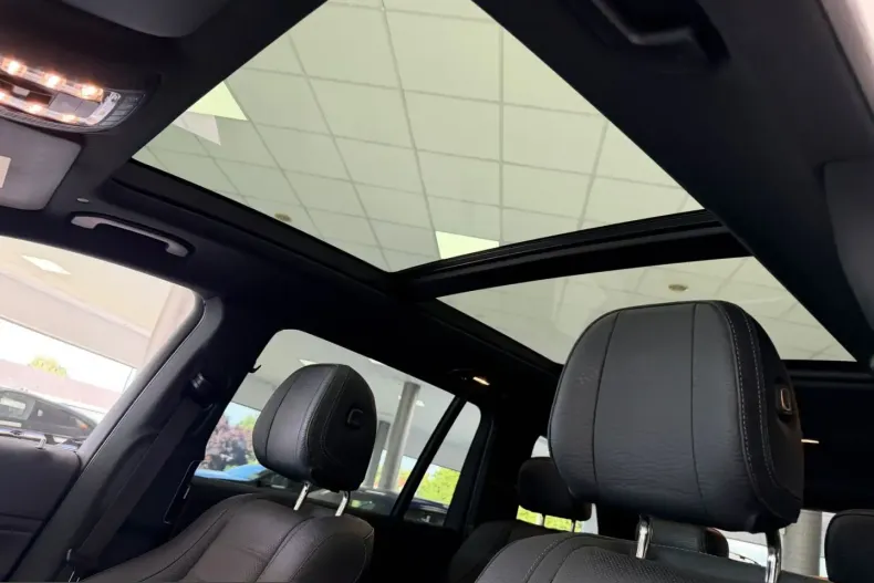 Mercedes-Benz GLS 450 (Clasa GLS) din 2024 cu 17.295 km - oferta MER261193 - foto 9