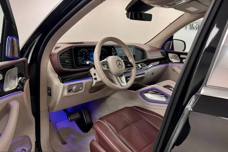 Mercedes-Benz GLS 600 (Clasa GLS) din 2025 cu 12.411 km - oferta MER261199 - foto 7