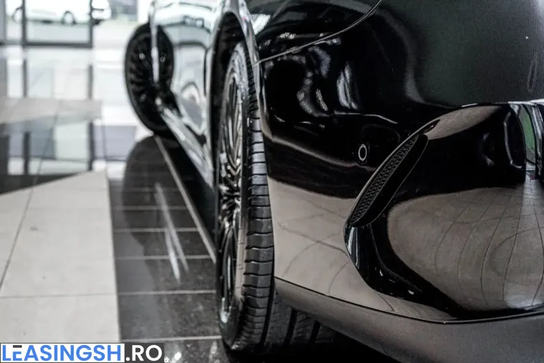 Mercedes-Benz E 300 (Clasa E) din 2024 cu 14.700 km - oferta MER261231 - foto 49