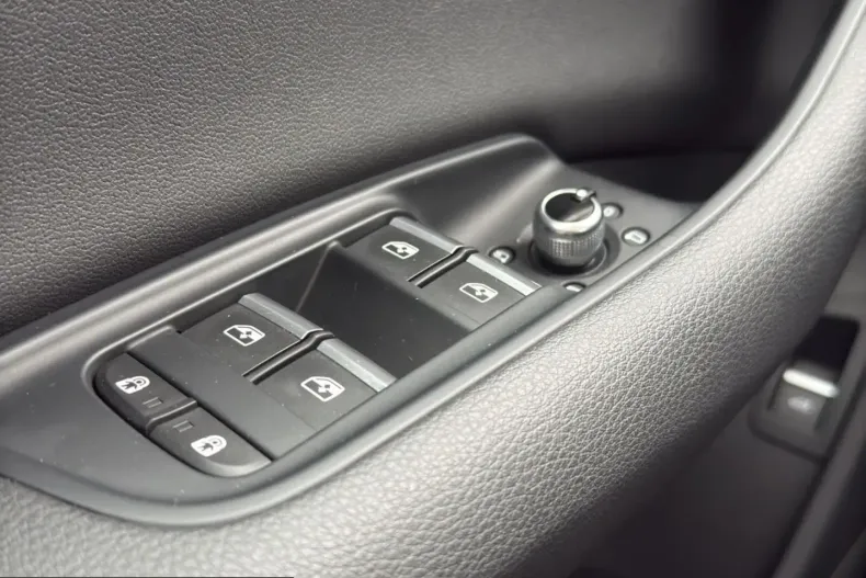 Audi Q7 din 2023 cu 42.100 km - oferta AUD261247 - foto 13